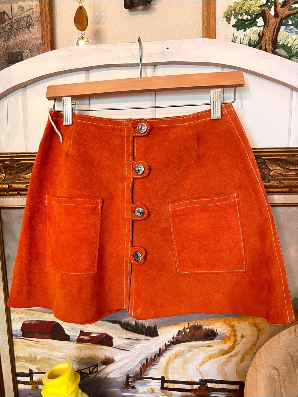 Vintage Orange Suede 1970’s Mod Micro Mini Skirt With Remington Buttons & Pocket - Picture 3 of 11